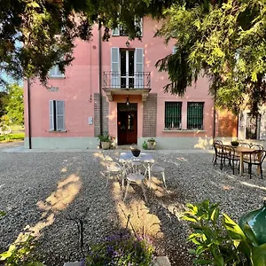 La Bugia Di Tanzi Bed & Breakfast Parma